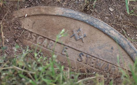 findagrave|Cemetery marker .